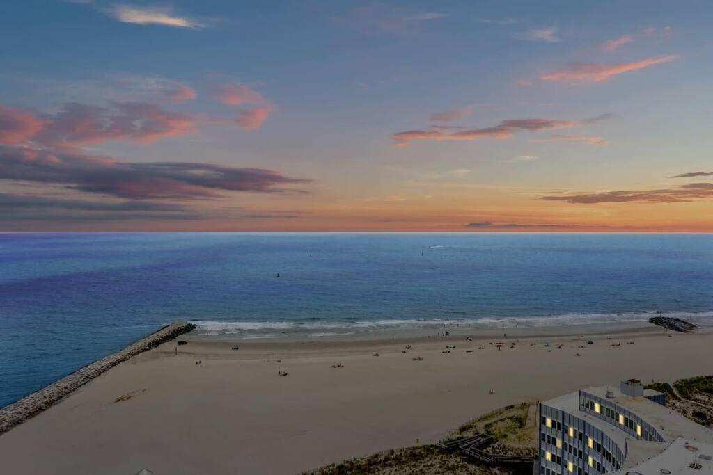 Renovated Beach Block 7Br North Beach Atlantic City - Steps To Beach & Casino Exterior photo